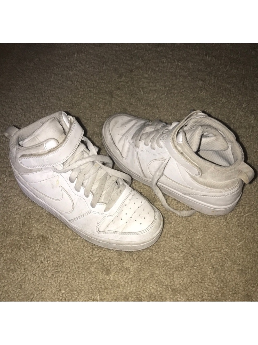 Nike White High-Top kids Sneakers with Ankle Strap size 6Y